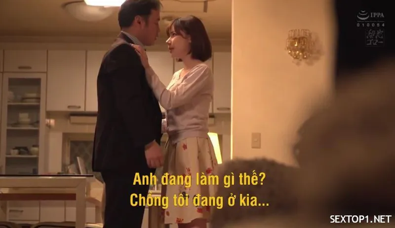 Mối xoạc bí mật với cấp trên của ông chồng vietsub