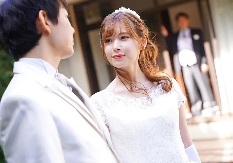 Bố gã chồng quan hệ vợ của con trai ngay sau lễ cưới của con trai