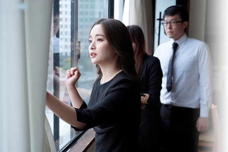 ông xã mất 3 năm, má kế trẻ tìm đến con người chồng giải tỏa thiếu thốn